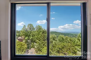 138 Woodbridge Dr, Laurel Park, NC 28739 - Photo 25