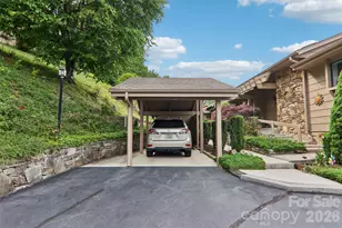 138 Woodbridge Dr, Laurel Park, NC 28739 - Photo 7