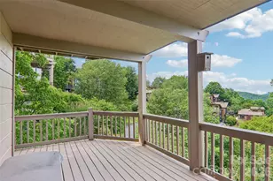 138 Woodbridge Dr, Laurel Park, NC 28739 - Photo 43
