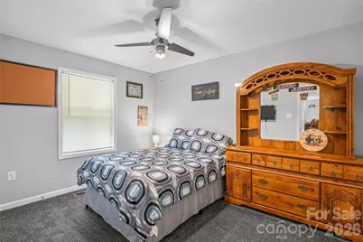 125 Round Mountain Road, Brevard, NC 28747 - Photo 15
