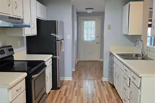 4827 Harri Ann Dr, Charlotte, NC 28227 - Photo 11