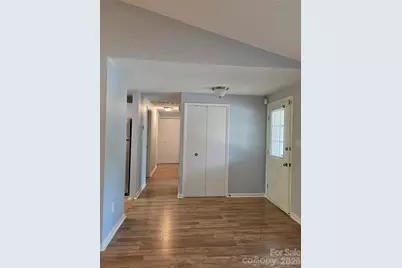4827 Harri Ann Drive, Charlotte, NC 28227 - Photo 9