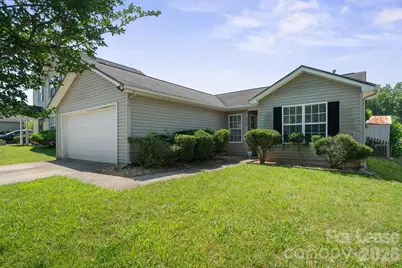 5732 Fairchase Avenue, Charlotte, NC 28269 - Photo 1