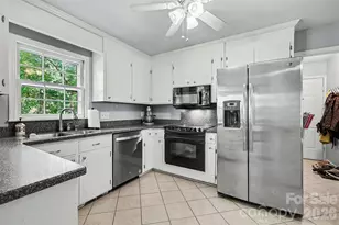 11808 Tall Oak Pl, Charlotte, NC 28226 - Photo 11