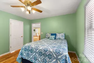 134 Valle Way, Hendersonville, NC 28739 - Photo 11
