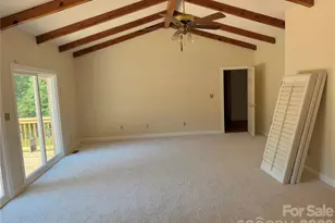 128 Temple Ln, Blacksburg, SC 29702 - Photo 11