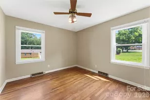 609 Temple St, Kings Mountain, NC 28086 - Photo 25