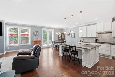 1385 Cilantro Court, Tega Cay, SC 29708 - Photo 9