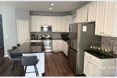 10104 Treetop Lane, Cornelius, NC 28031 - Photo 11