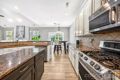 610 Springwood Drive, Waxhaw, NC 28173 - Photo 11