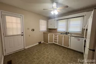 1387 Mt Ulla Hwy, Mooresville, NC 28115 - Photo 5