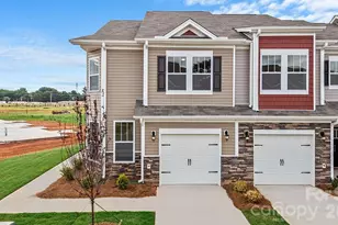 205 Vly Breeze Rd, Fletcher, NC 28732 - Photo 3