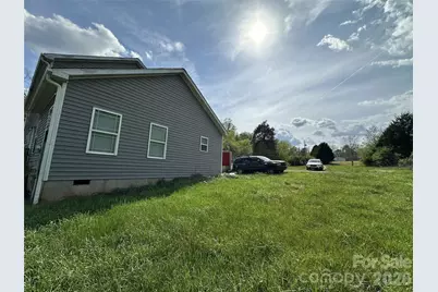 5149 Deer Meadow Lane, Morganton, NC 28655 - Photo 3