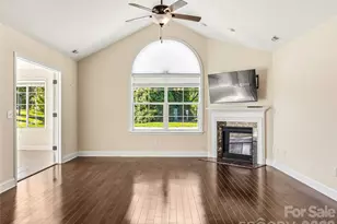 426 Summerfield Pl, Flat Rock, NC 28731 - Photo 15