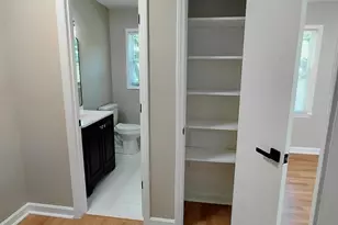 7714 Albemarle Rd, Charlotte, NC 28227 - Photo 17