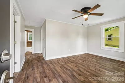 701 N Scruggs Street, Gastonia, NC 28052 - Photo 5