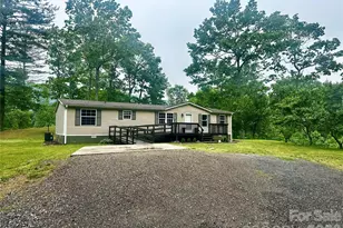 105 Satinwood Dr, Burnsville, NC 28714 - Photo 1