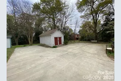 105 Brent Street, Wadesboro, NC 28170 - Photo 3