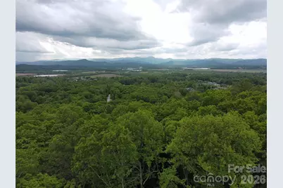 000 Northview Drive #13, Hendersonville, NC 28791 - Photo 3