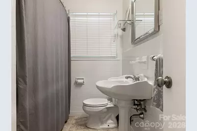 5634 Wedgewood Drive, Charlotte, NC 28210 - Photo 17
