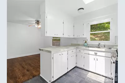 41 Pinehurst Road, Asheville, NC 28805 - Photo 9