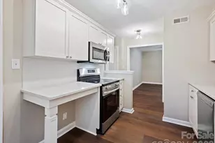 107 S Laurel Ave, Charlotte, NC 28207 - Photo 5