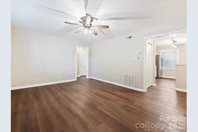 107 S Laurel Avenue #101A, Charlotte, NC 28207 - Photo 11