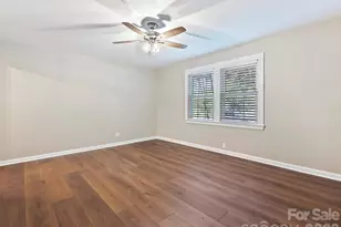 107 S Laurel Ave, Charlotte, NC 28207 - Photo 9