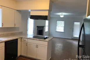 128 Woodlynn Dr, Charlotte, NC 28214 - Photo 9