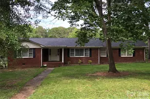 128 Woodlynn Dr, Charlotte, NC 28214 - Photo 1