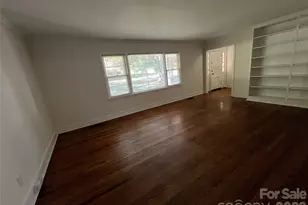 128 Woodlynn Dr, Charlotte, NC 28214 - Photo 3