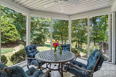 162 Twin Lakes Drive, Statesville, NC 28625 - Photo 27
