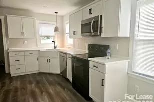42 Laurel St, Granite Falls, NC 28630 - Photo 5