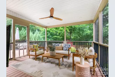 6807 Guinevere Drive, Charlotte, NC 28277 - Photo 15