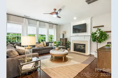6807 Guinevere Drive, Charlotte, NC 28277 - Photo 7