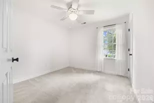 5617 Hillbrook Dr, Charlotte, NC 28226 - Photo 25