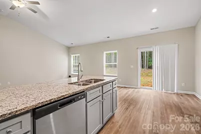 1029 Culver Spring Way, Charlotte, NC 28215 - Photo 5