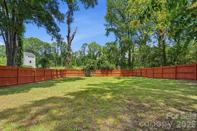 4514 Wildwood Avenue, Charlotte, NC 28208 - Photo 33