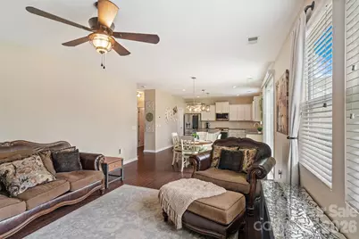 1401 Kings Grove Drive, York, SC 29745 - Photo 13
