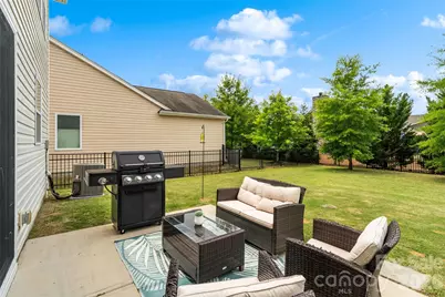 1401 Kings Grove Drive, York, SC 29745 - Photo 35