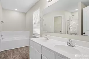 7524 Grabill Dr, Charlotte, NC 28269 - Photo 13