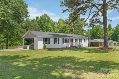 2294 Country Club Drive, Lancaster, SC 29720 - Photo 3