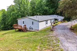 241 Ridgecrest Dr, Lake Lure, NC 28746 - Photo 3