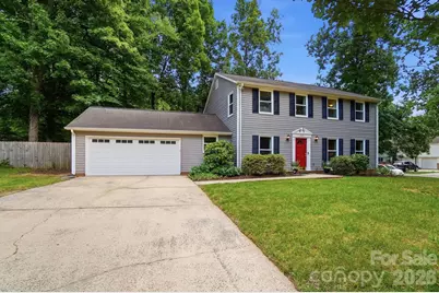 8211 Mahogany Drive, Charlotte, NC 28227 - Photo 3