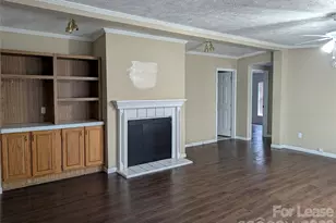 824 Perry Rd, Troutman, NC 28166 - Photo 5