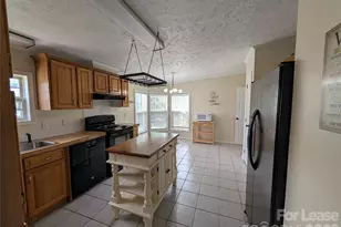 824 Perry Rd, Troutman, NC 28166 - Photo 17