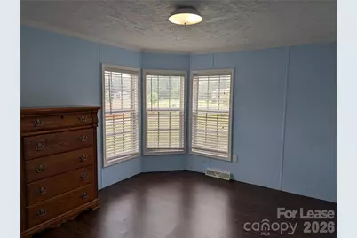 824 Perry Road, Troutman, NC 28166 - Photo 9