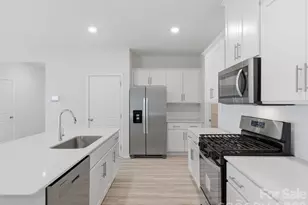 5211 Reedy Rdg Rd, Charlotte, NC 28215 - Photo 11