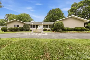 938 Sandswood Dr, Gastonia, NC 28054 - Photo 3