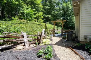 103 Woodburn Dr, Swannanoa, NC 28778 - Photo 35
